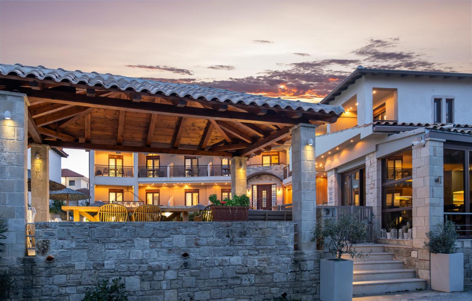 Stamos Hotel Afytos Buitenkant foto