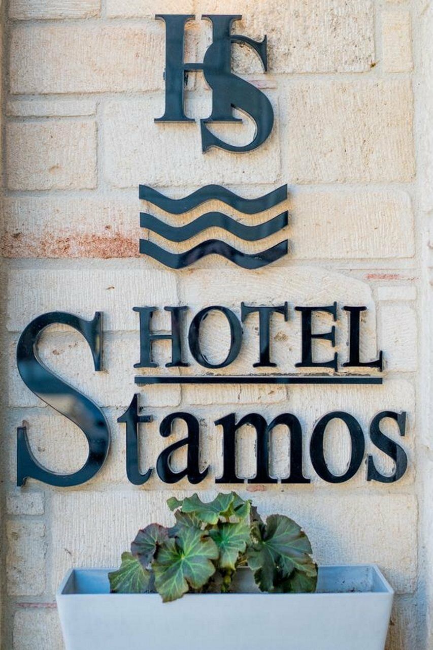 Stamos Hotel Afytos Buitenkant foto